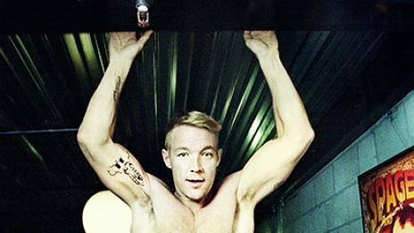 Диджей Дипло нападна „лудата“ Тейлър Суифт