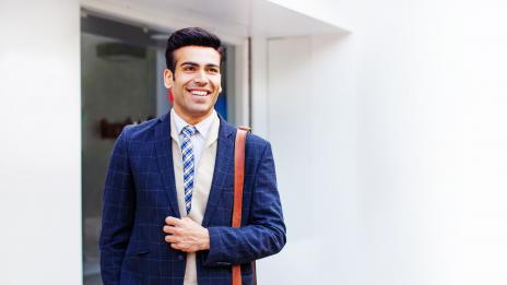 Щастието на мъжете зависи от постиженията на родителите