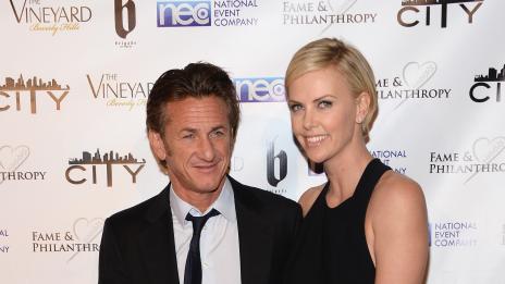 От приятели в гаджета