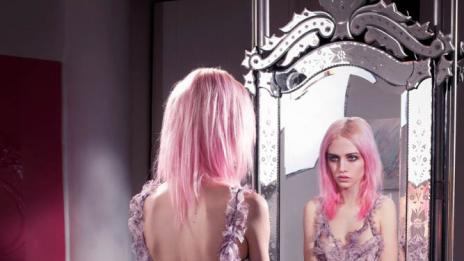 Нежно розово за детето във вас