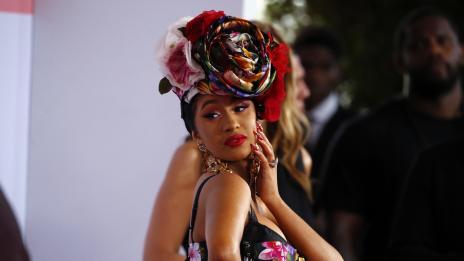 Карди Би: Толкова съм слаба...