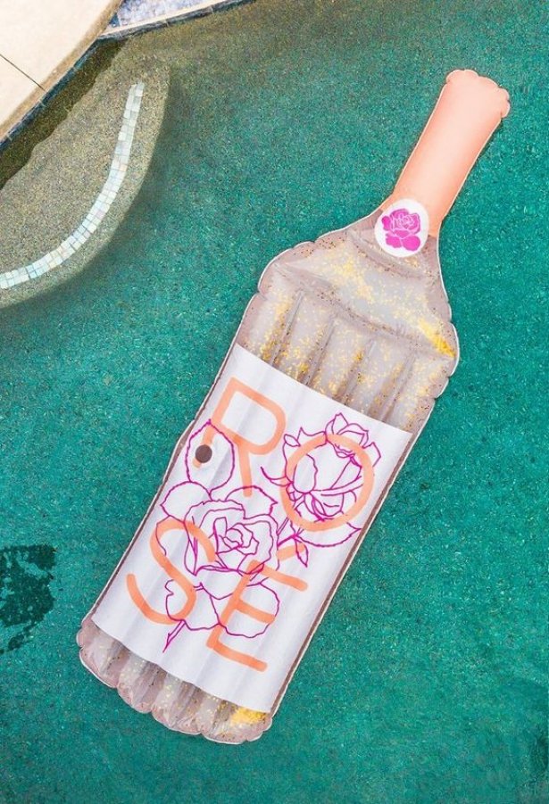 urbanoutfitters.com