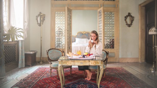 Снимка:  Andrea Piacquadio, Pexels