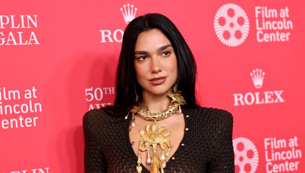 Дуа Липа на 50th Chaplin Award Gala, 25 април 2025 г. в Ню Йорк. Снимка: Getty Images