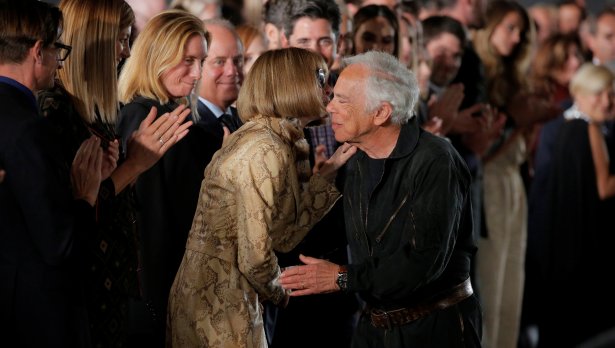 Снимки: Reuters