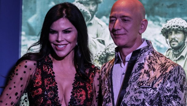 Лорън Санчес и Джеф Безос; БГНЕС