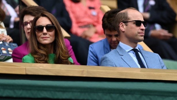 Без съжаление: Започва ли битка между херцозите на Съсекс и Кеймбридж?