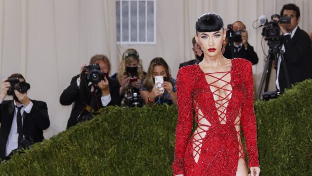 Меган Фокс; БГНЕС