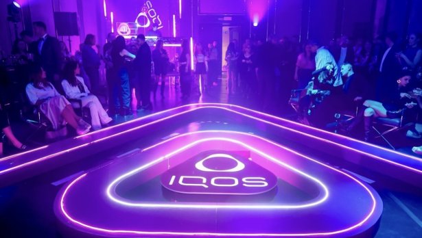 Филип Морис България с поредно ексклузивно събитие &ndash; премиерата на IQOS ILUMA i Electric Purple за българския пазар