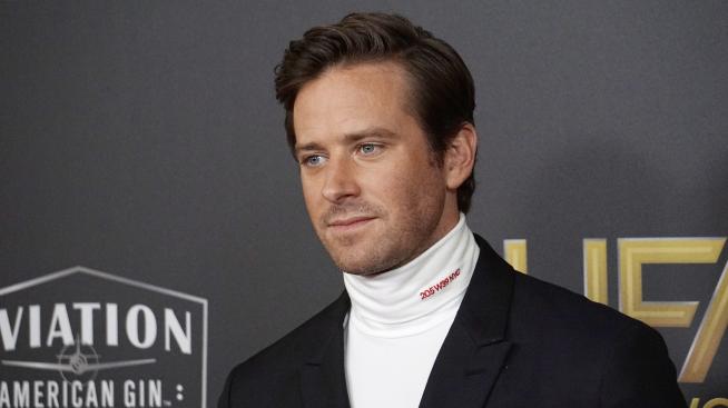 Арми Хамър – канибал? Бившата му съпруга Елизабет Чембърс – шокирана