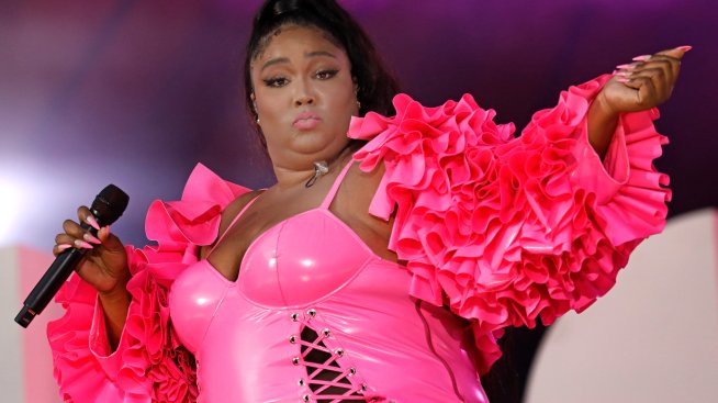 Лизо призна, че има мъж до себе си