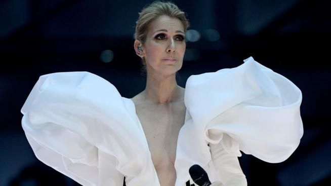 Селин Дион отдаде последна почит към майка си