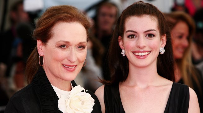 Отново заедно – Ан Хатауей и Мерил Стрийп възродиха спомените по „Дяволът носи Прада“