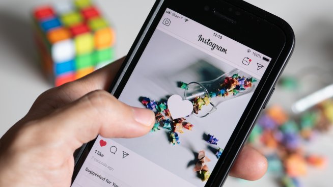 Синът на Русата Златка и Джизъса - със свой Instagram 