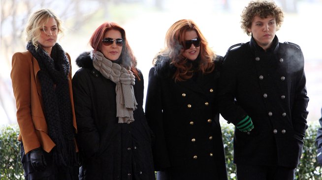 Лиса Мари Пресли: Смъртта на сина ми ме съсипа, но оставам силна заради дъщерите си