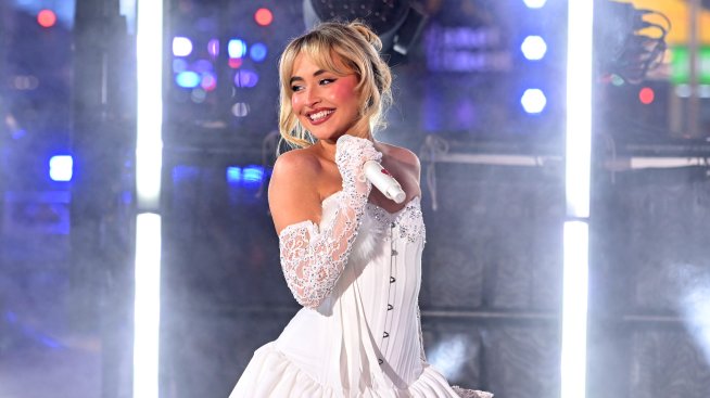 Сабрина Карпентър за еротичните текстове в песните: Такова е търсенето