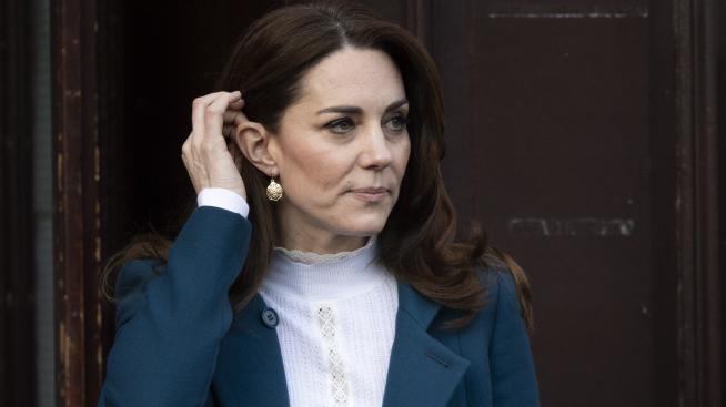 Кейт Мидълтън, виждали сме те с тази риза!