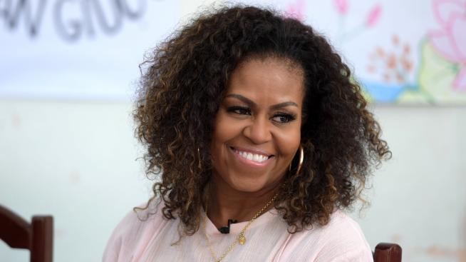 Витамини, колаген и себеуважение – тайните на Мишел Обама за красота