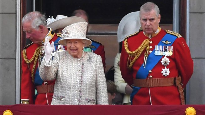 Скандалът с принц Андрю идва на малкия екран