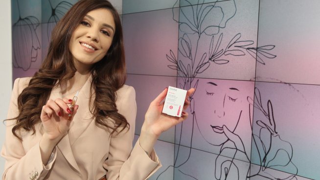 Красавицата и пролетта: Тайната на красивата кожа се крие в една ампула