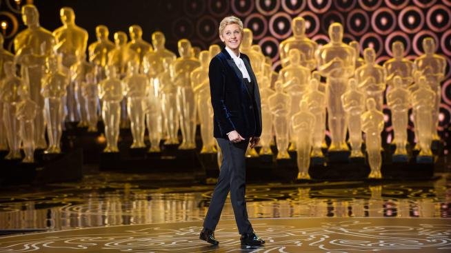 Елън Дедженеръс се опитва да промени себе си след скандала през лятото