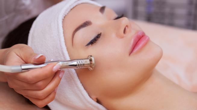 Дерматолог: Сега е моментът за интензивно лечение на пигментни петна по кожата