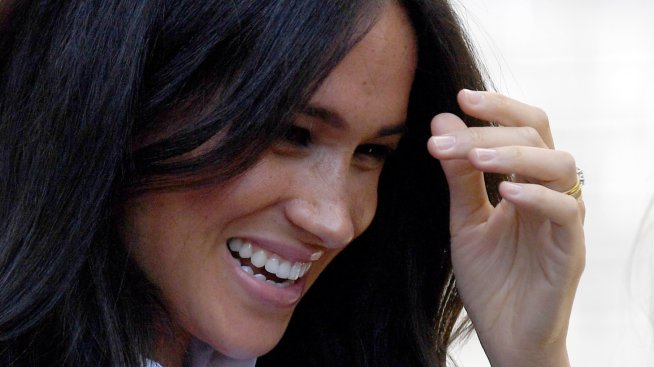 Меган Маркъл и какво говорят за връзката ѝ с Хари?