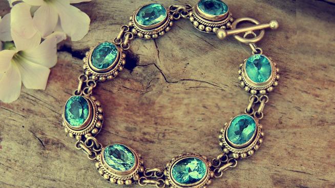 Полезни съвети: Как да почиствате бижутата си?