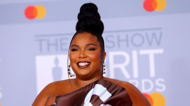 Лизо отговори на критиките към тялото си: Красива съм