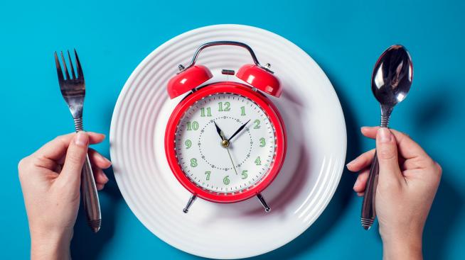 Фастинг: Какво да ядем, за да притъпим гладуването