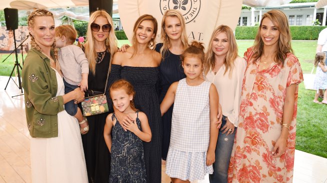 Горда майка – Джесика Алба отпразнува рождения си ден в компанията на децата