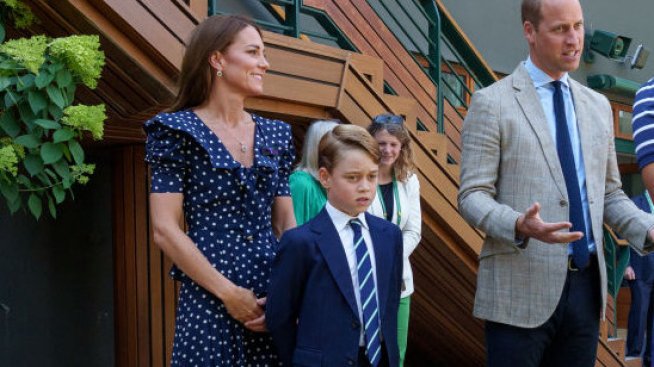 Принц Джордж с нов портрет за 9-ия си рожден ден