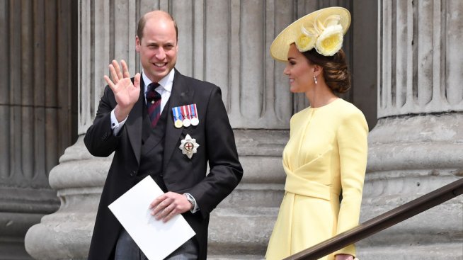 Принцът, който остави короната заради бездомните