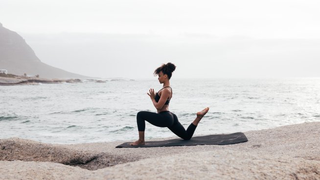 Йога за начинаещи - 7 пози, които ще трансформират тялото и ума ви
