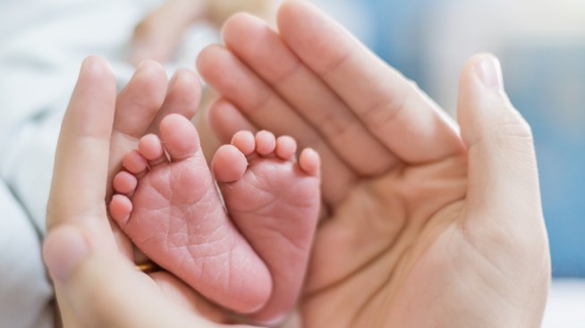 Сами Хоссни и Мила показаха бебето 