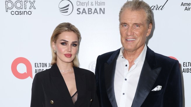 Долф Лундгрен се ожени за 27-годишната Ема Крокдал в Гърция