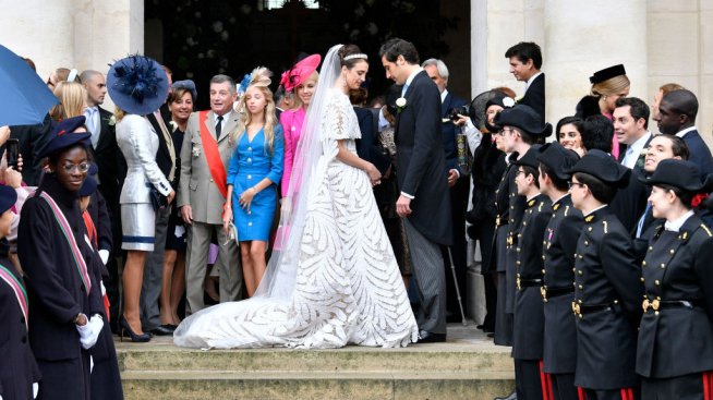 Сватба за историята: Венчаха се наследници на Наполеон и крал Карл I