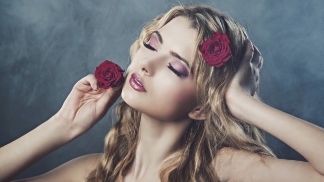 Грим 2022: Изпробвайте романтично розови сенки