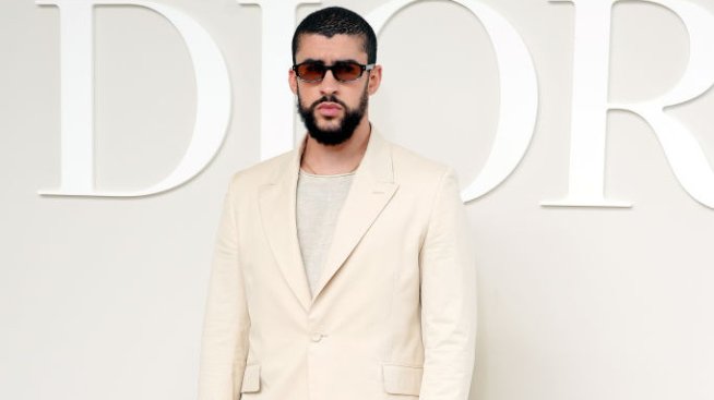 Bad Bunny позира само по бельо и татуировки – подлуди феновете
