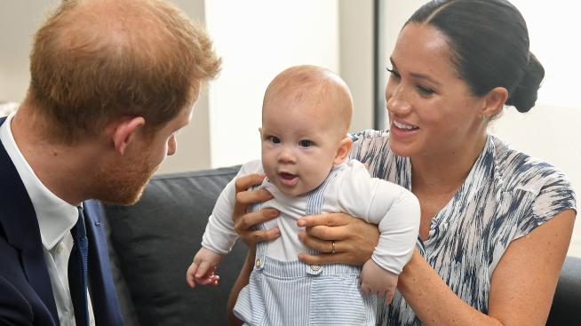 Стана ясно защо Кейт Мидълтън и принц Уилям пренебрегват раждането на Арчи