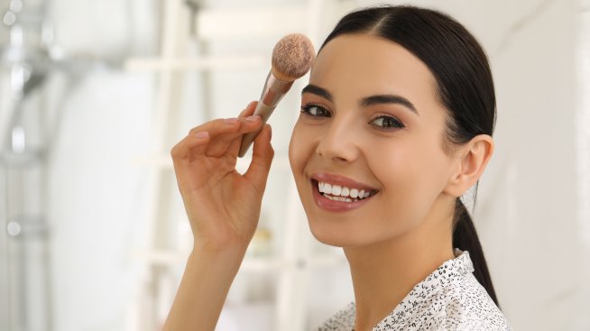 Красота през 2023 – 7 тенденции в гримирането