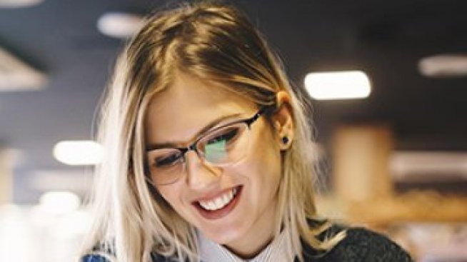 Перфектната връзка: Интелектуалката