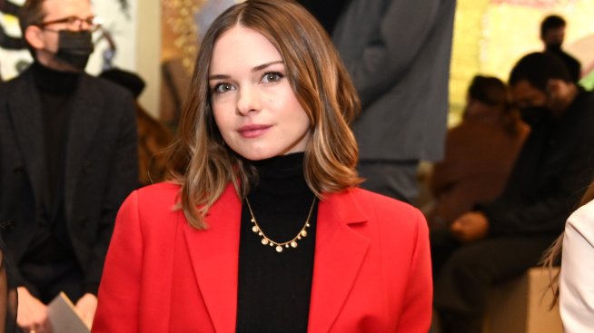 Дъщерята на Мелани Грифит и Антонио Бандерас – Стела, показа гаджето си