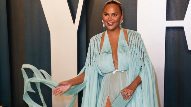 Не, това не са филъри по Криси Тейгън, алергия е