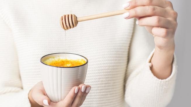 Мед и куркума – натурален антибиотик 
