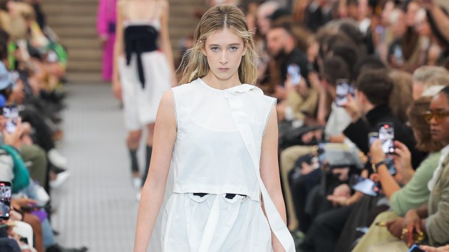 Дъщерята на Никол Кидман, Съндей, направи модния си дебют