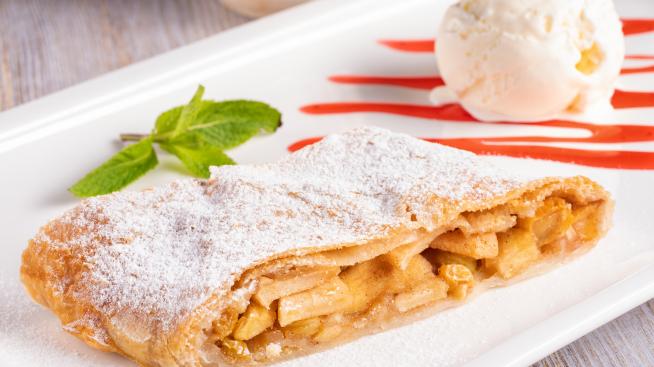 Щрудел с дюли и мед – как да го приготвите? 