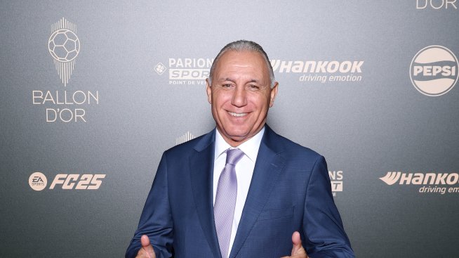 Семейна приказка – Христо Стоичков поздрави съпругата си Мариана за нейния специален ден