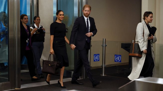 Ръка за ръка в Ню Йорк: Меган и Хари на среща на ООН