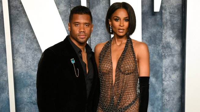 Най-красивата гледка – Сиара и новороденото ѝ момиченце